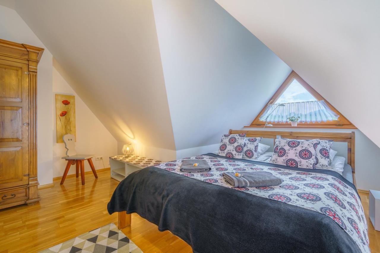 Loft Folk Apartment *